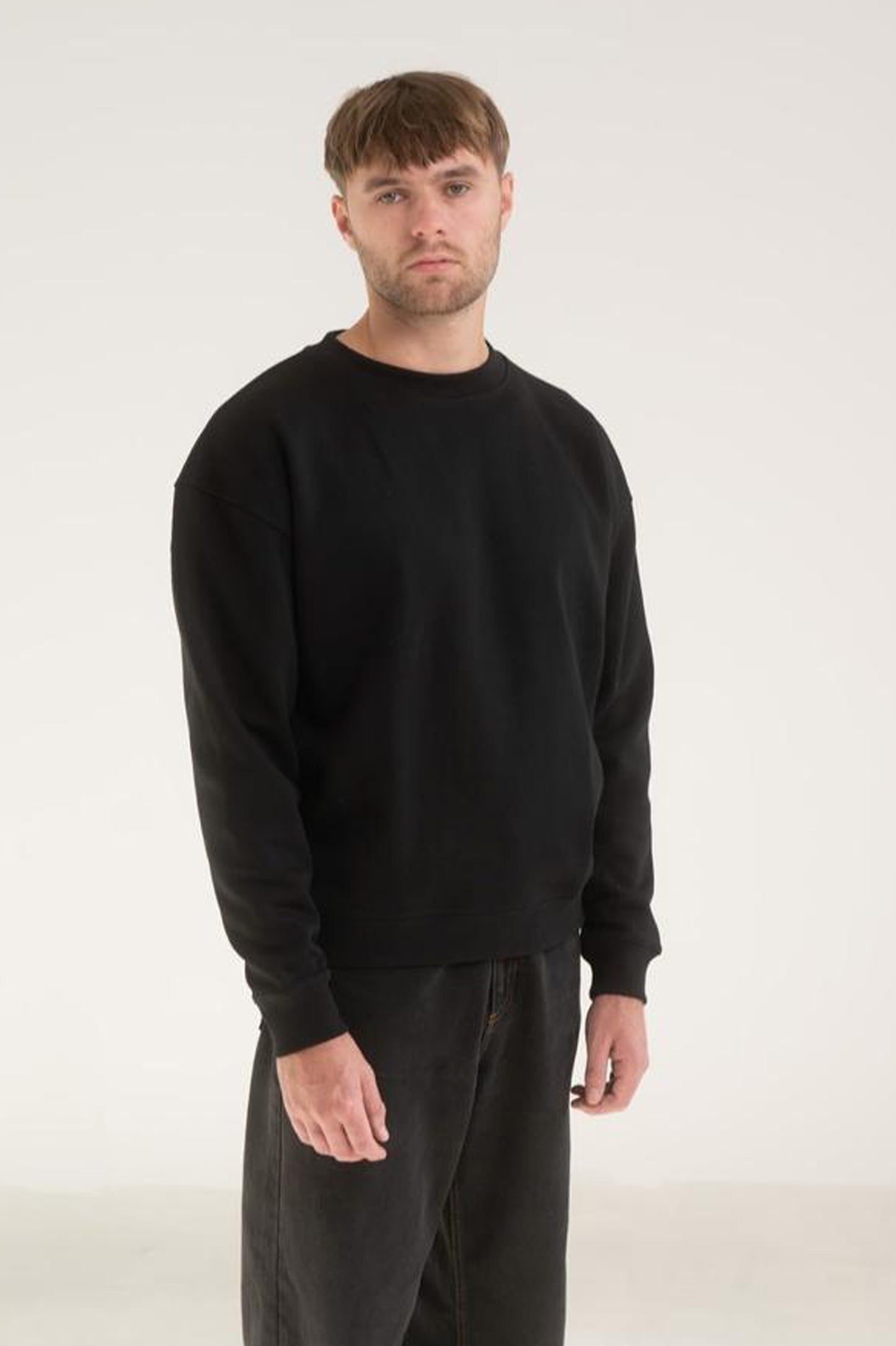 Lost Cloud Club Cirro Sweatshirt in Black