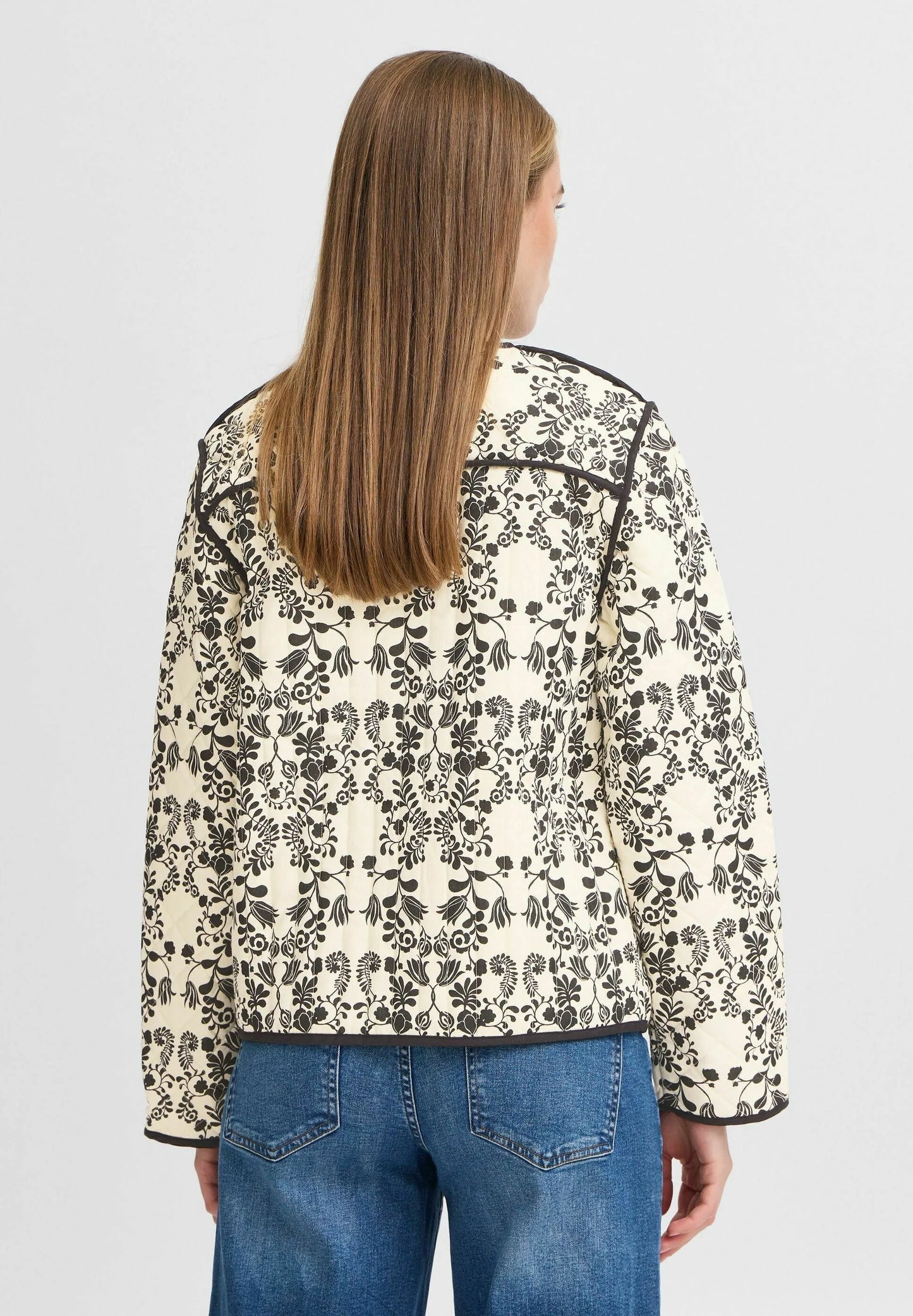 Ichi Ihgizaro - Jacket - Almond Milk Flower Aop