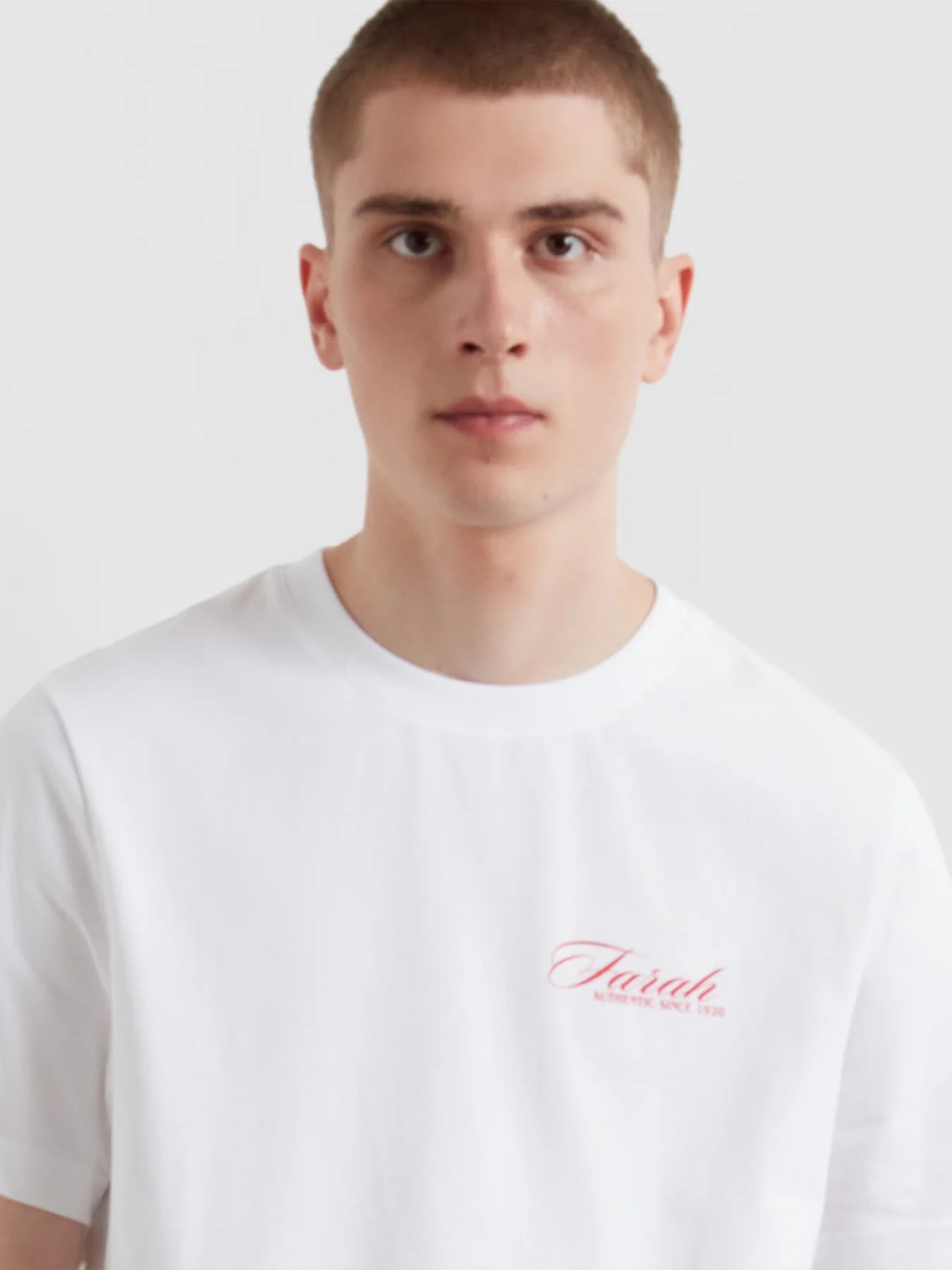 Farah Byron Graphic T-Shirt In White