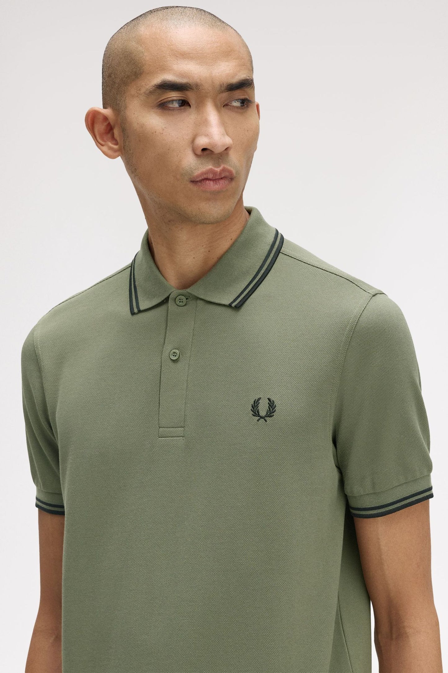 The Fred Perry Shirt M3600 Laurel Wreath Green