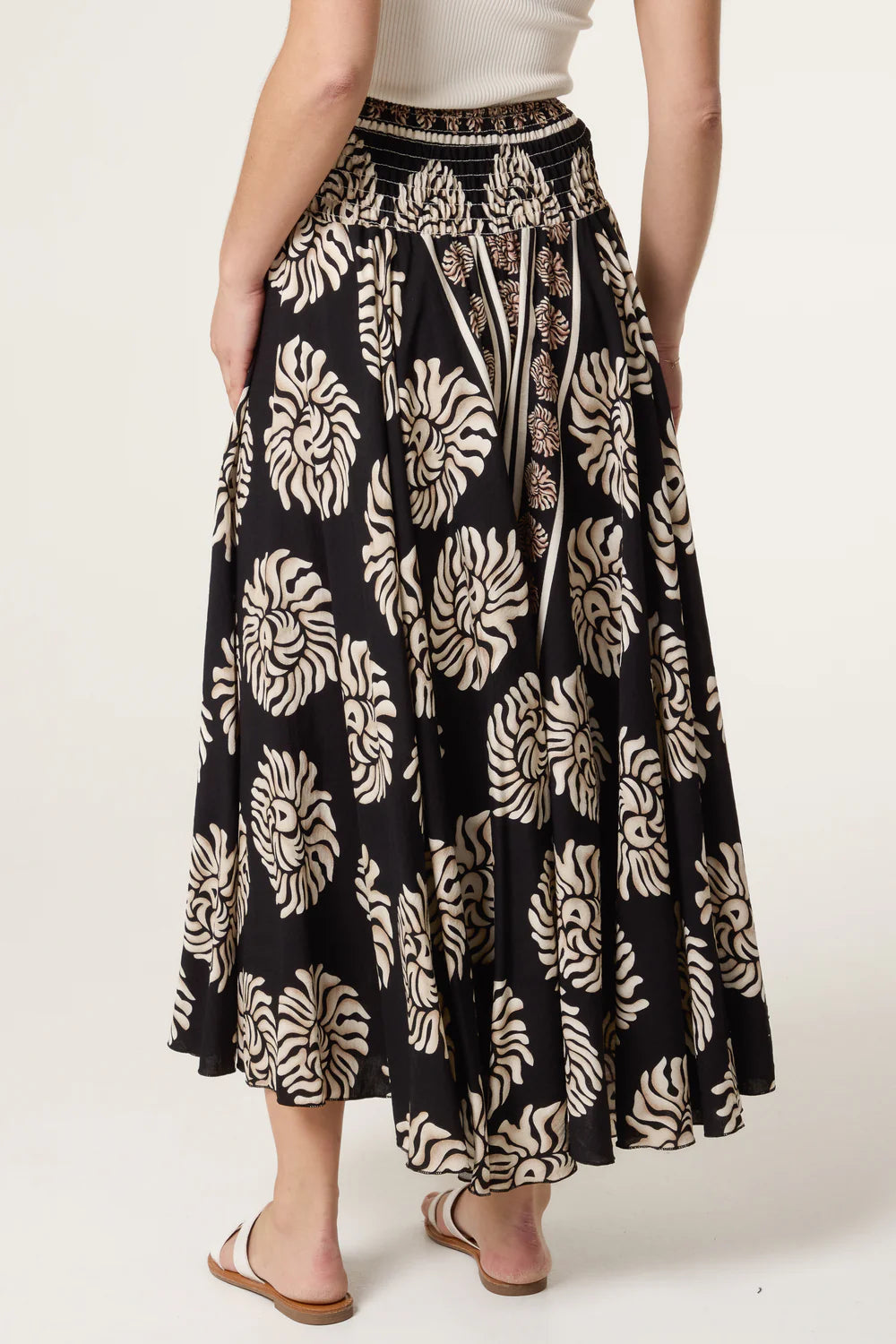 Nova of London Deep Waist Flowy Trousers