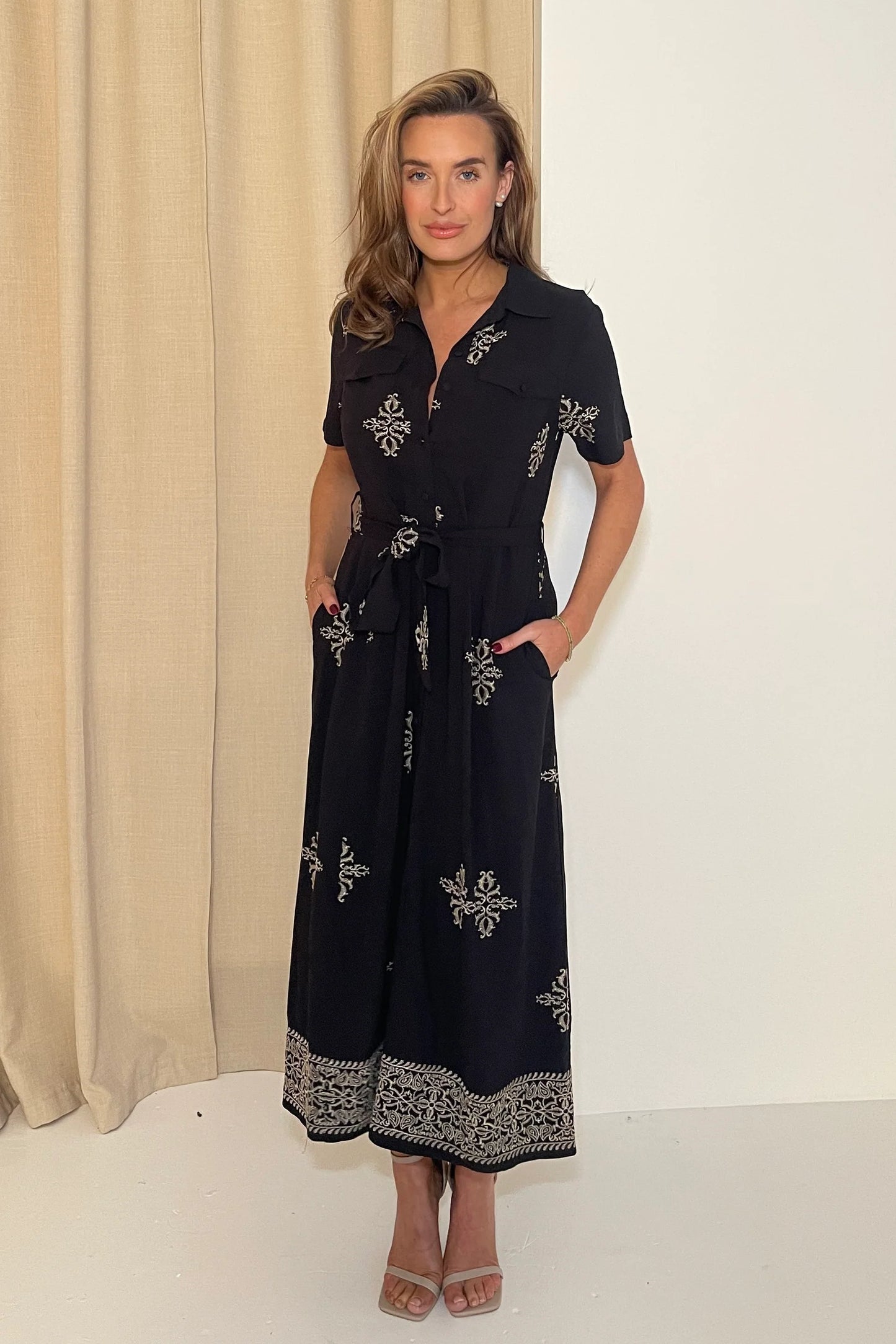 Girl in Mind Solène Embroidered Short Sleeve Shirt Dress Black
