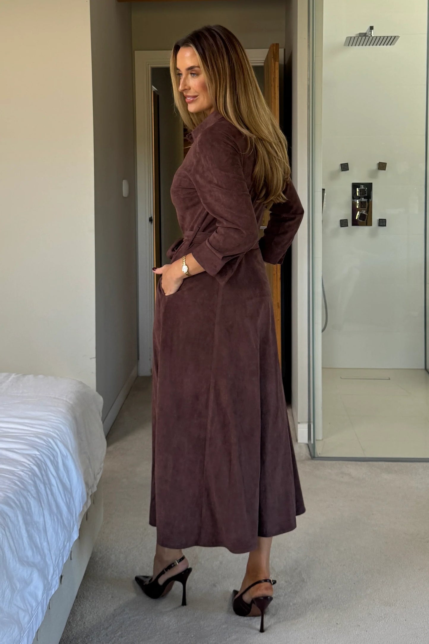 Girl in Mind Angela Maxi Shirt Dress Chocolate Suede