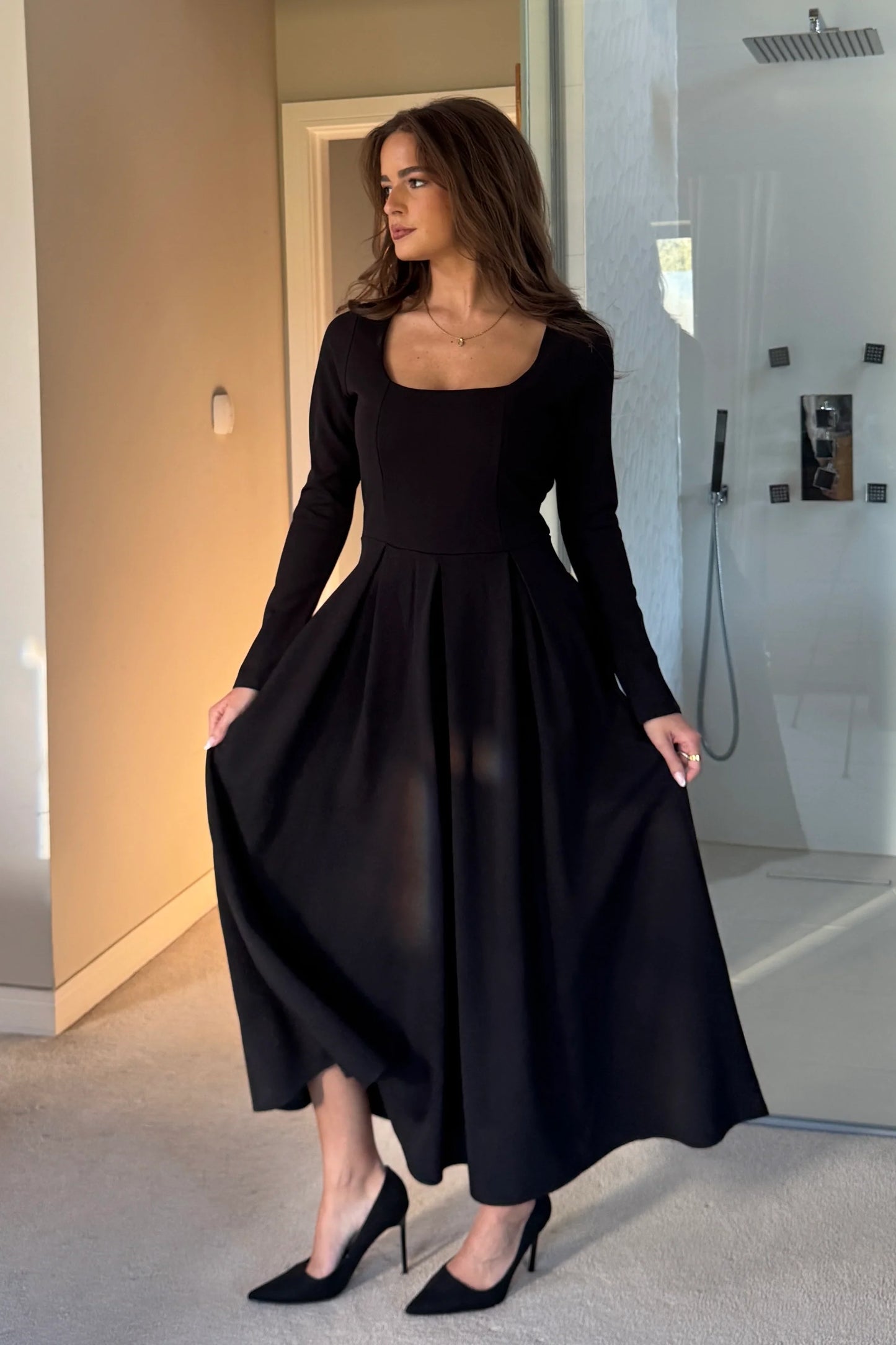 Girl in Mind Evie Square Neck Midi Dress Black