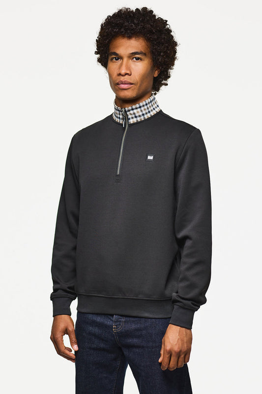 Weekend Offender Henson Quarter Zip Sweatshirt Black