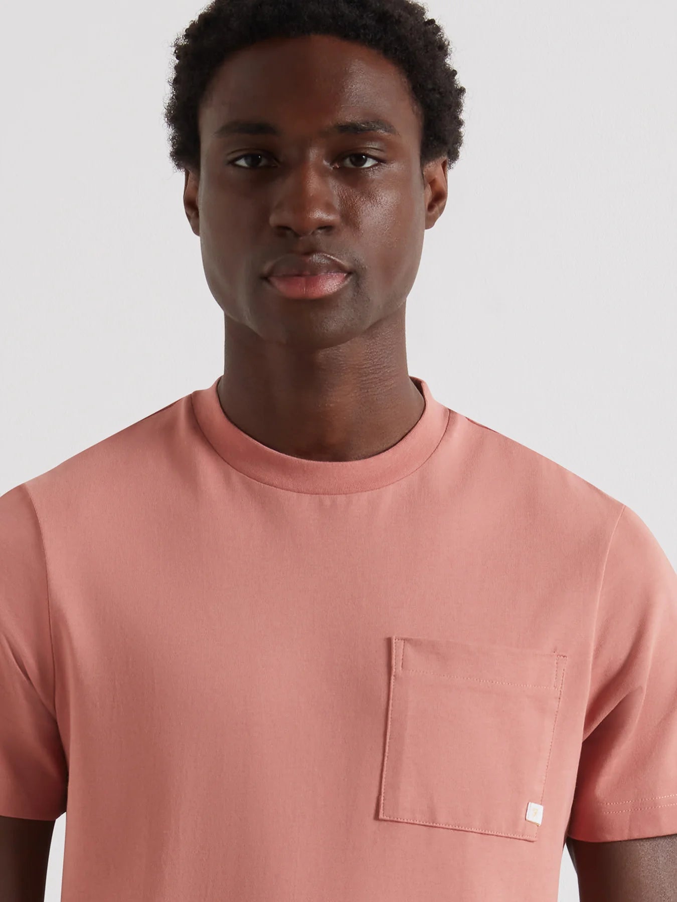 Stacy Pocket T-Shirt In Varsity Pink