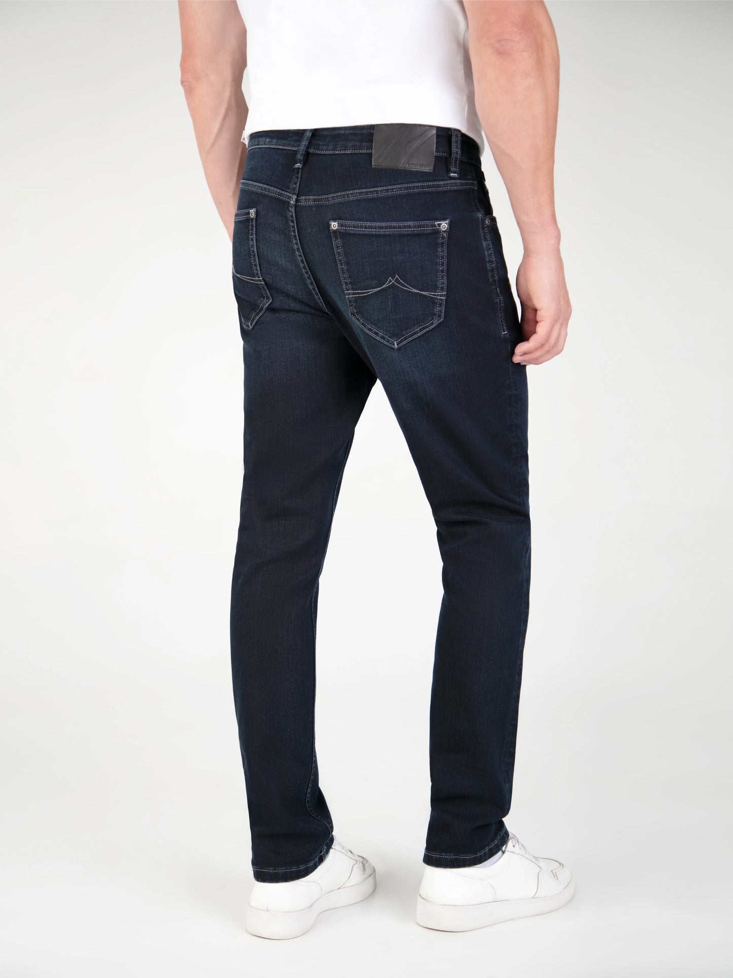 Mish Mash 1984 Tapered Fit Mirage Blue Black Jean