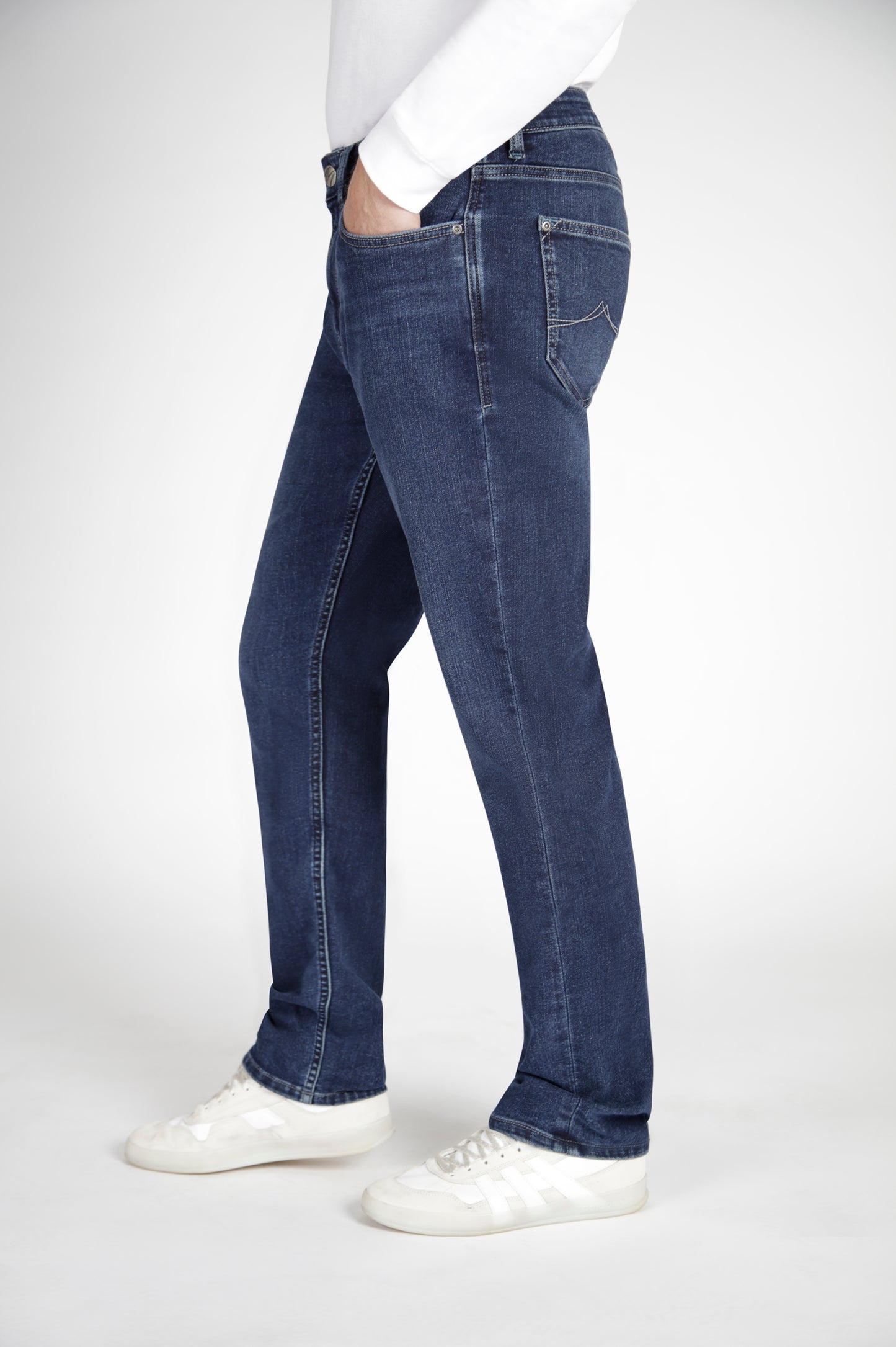 Mish Mash 1984 Tapered Fit Mirage Mid Blue Jean