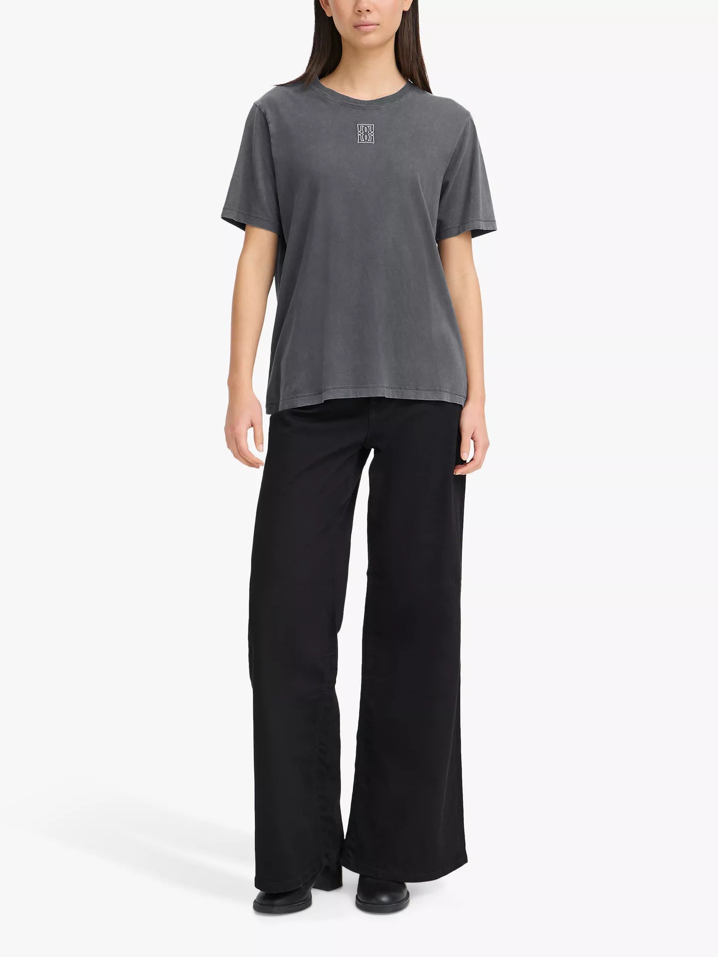 Ichi Nica Crew Neck Logo T-Shirt