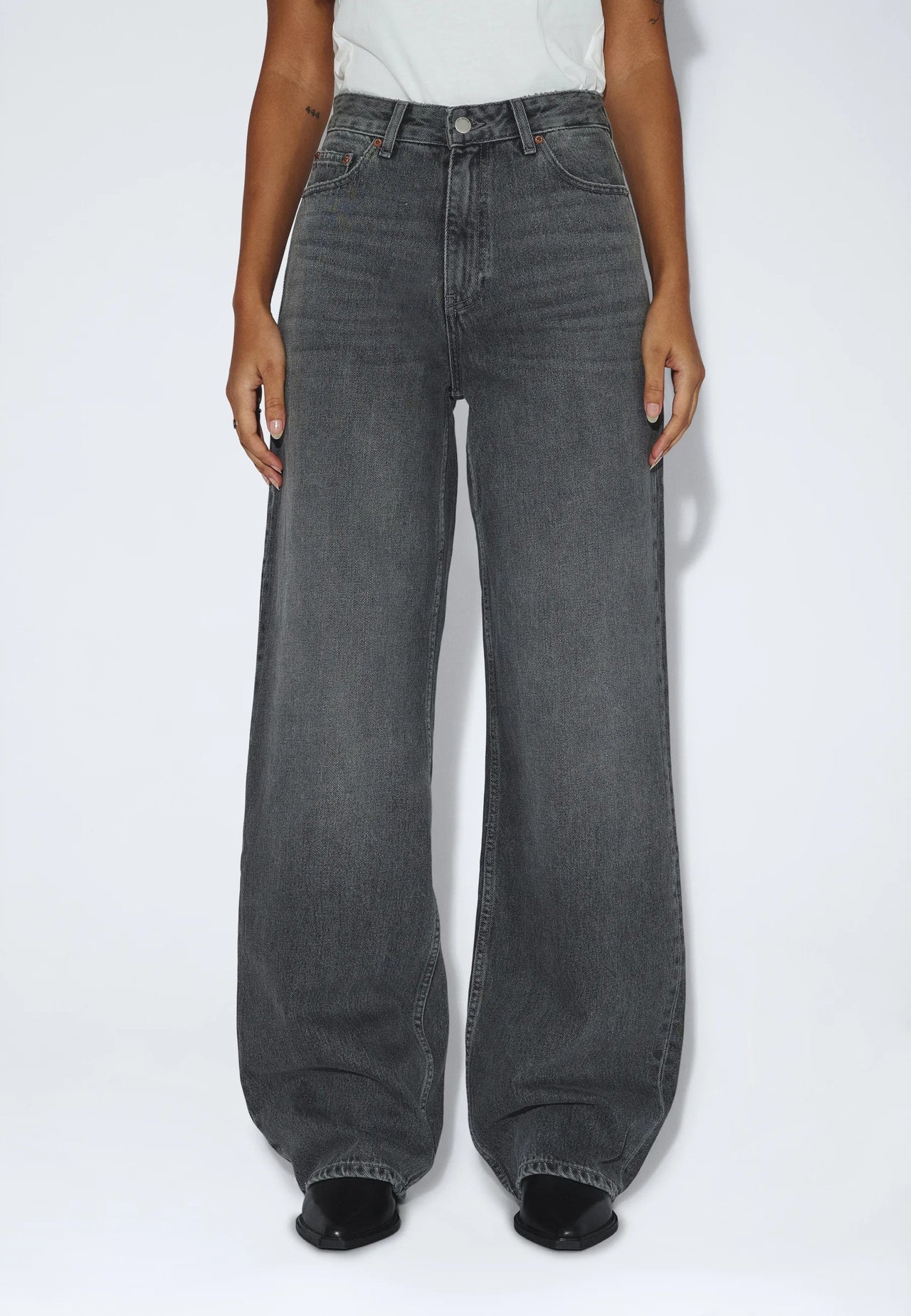 Dr. Denim Donna High Relaxed - Mid Grey Used