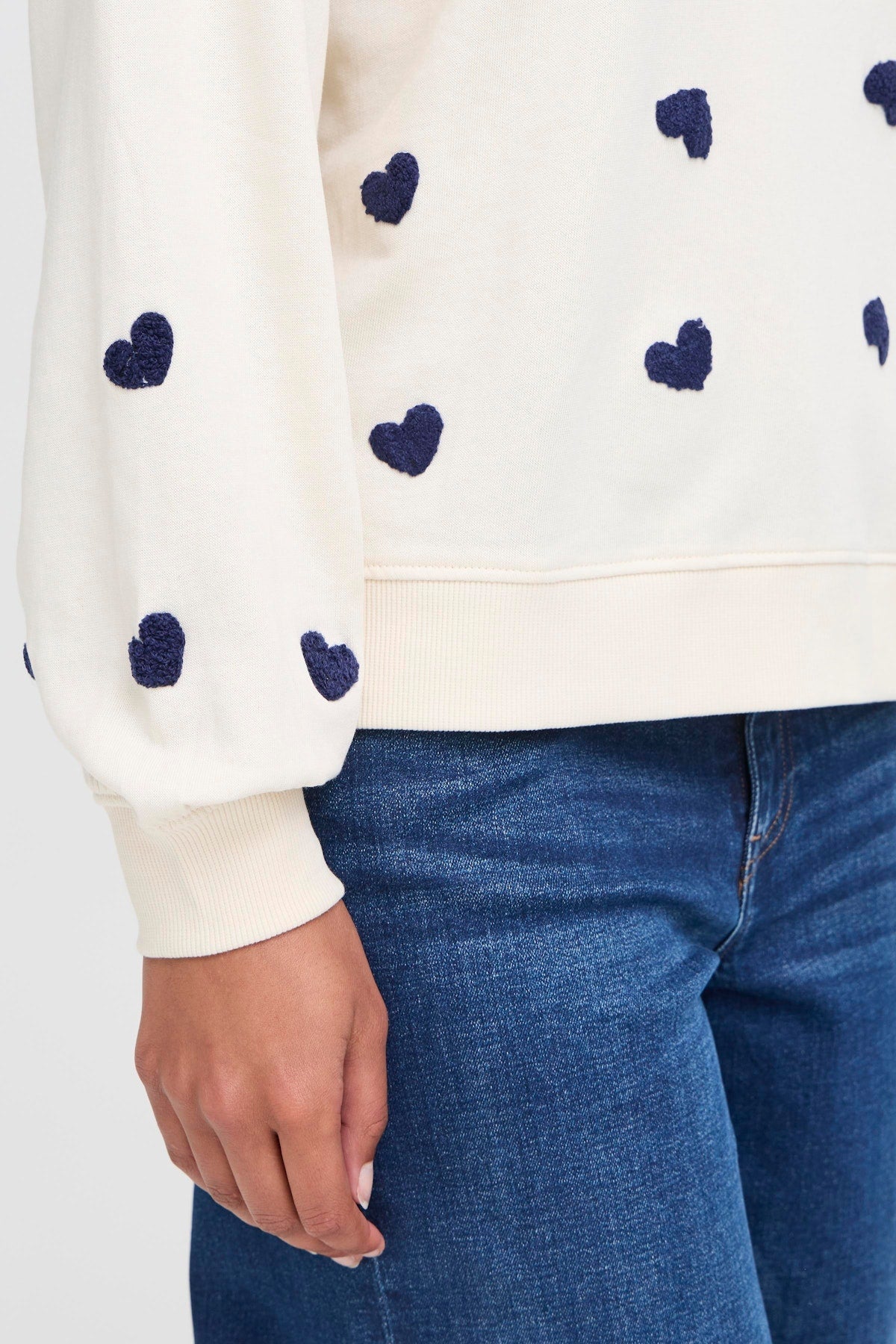Ichi Ihkasura Sweatshirt