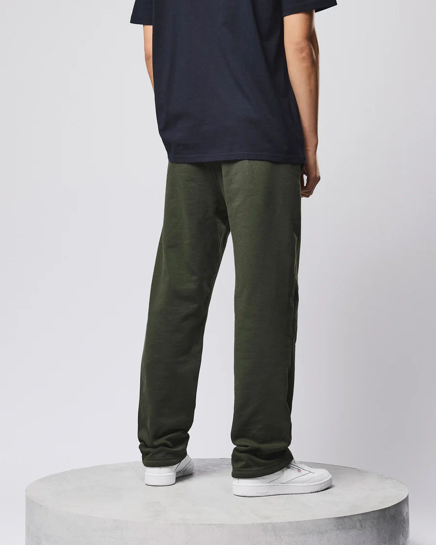 Weekend Offender Hoceima Joggers Black Forest Green