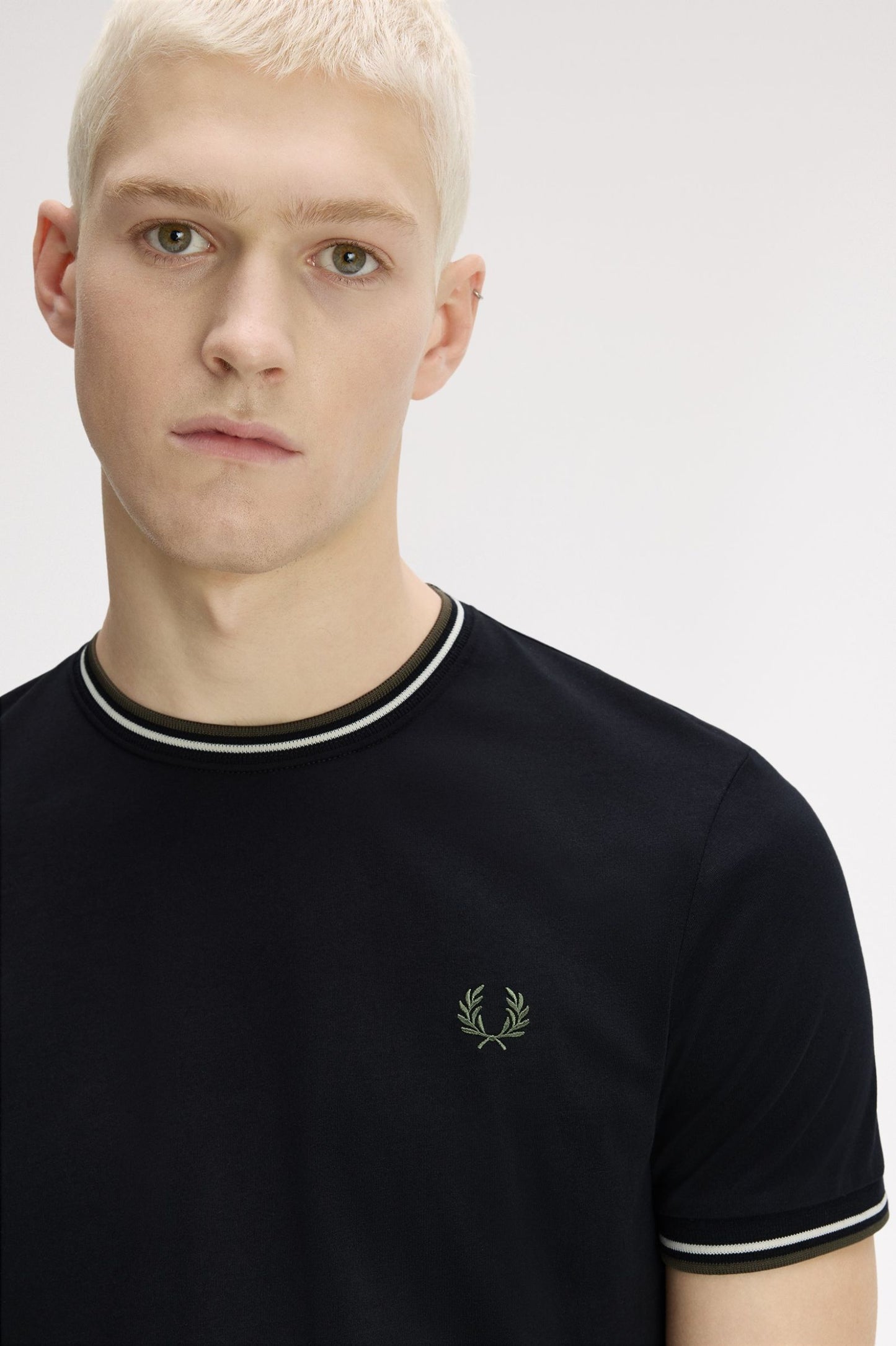 Fred Perry Twin Tipped T-Shirt M1588V.