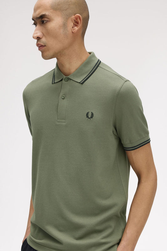 The Fred Perry Shirt M3600 Laurel Wreath Green