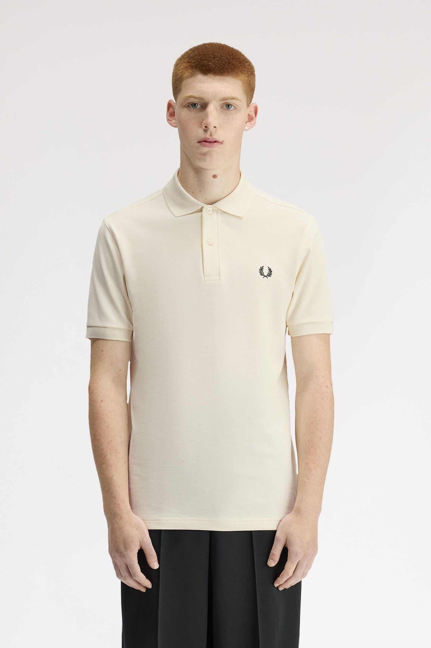 The Fred Perry Shirt M6000