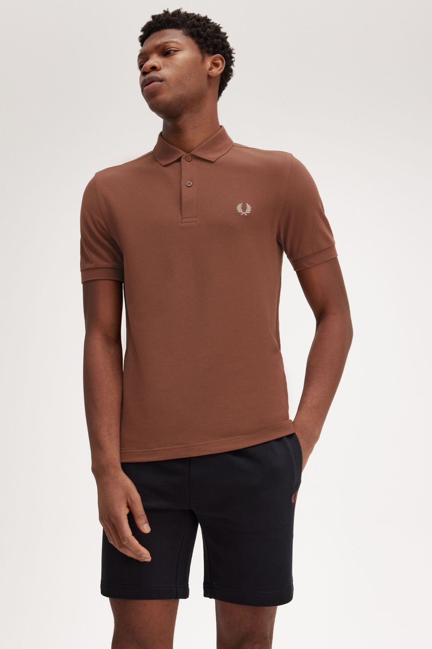 The Fred Perry Shirt M6000