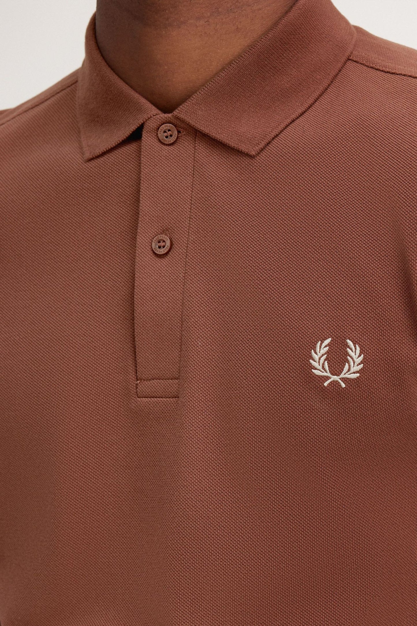 The Fred Perry Shirt M6000