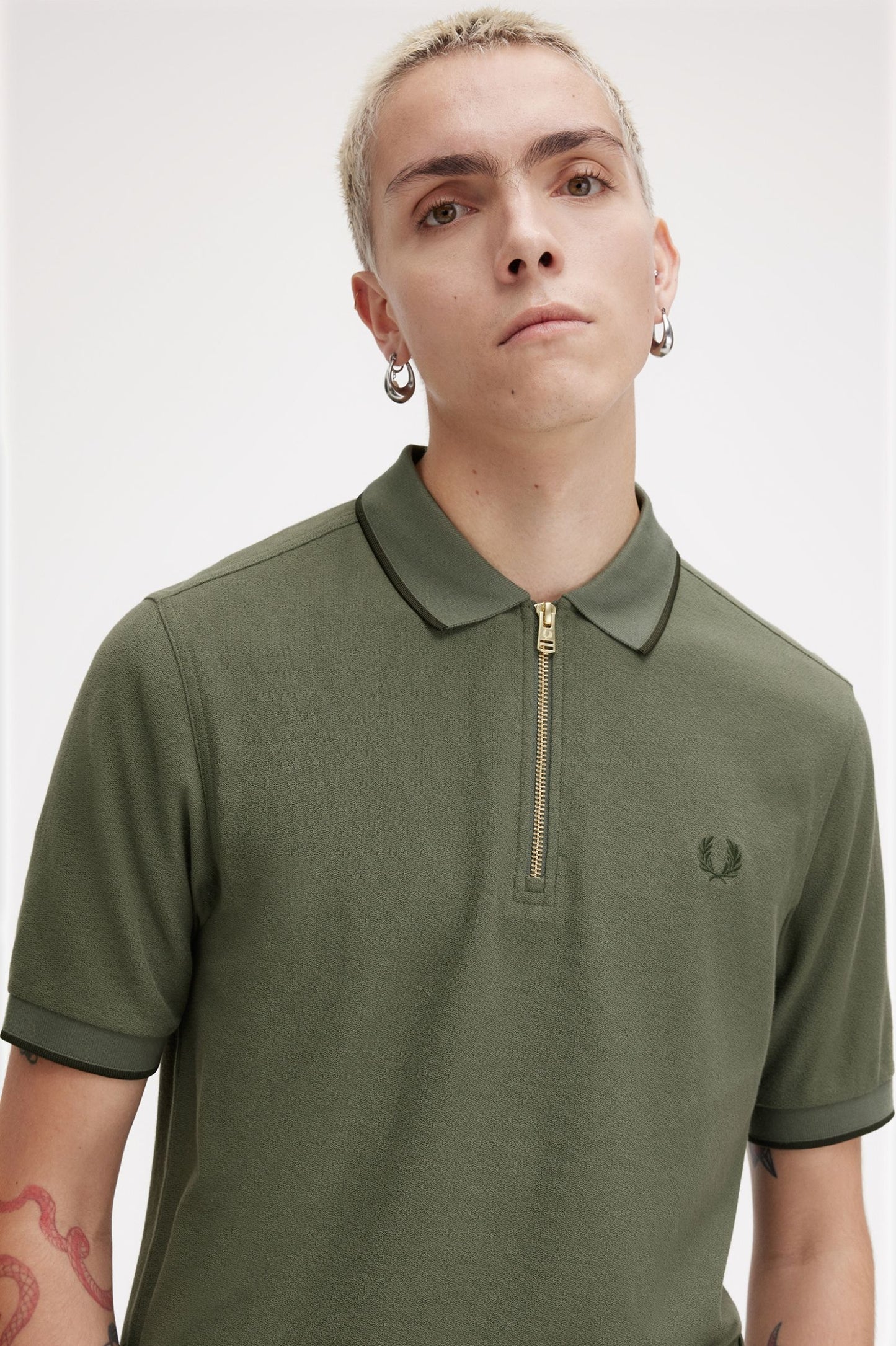 Fred Perry Crepe Piqué Zip Neck Polo Shirt M7729