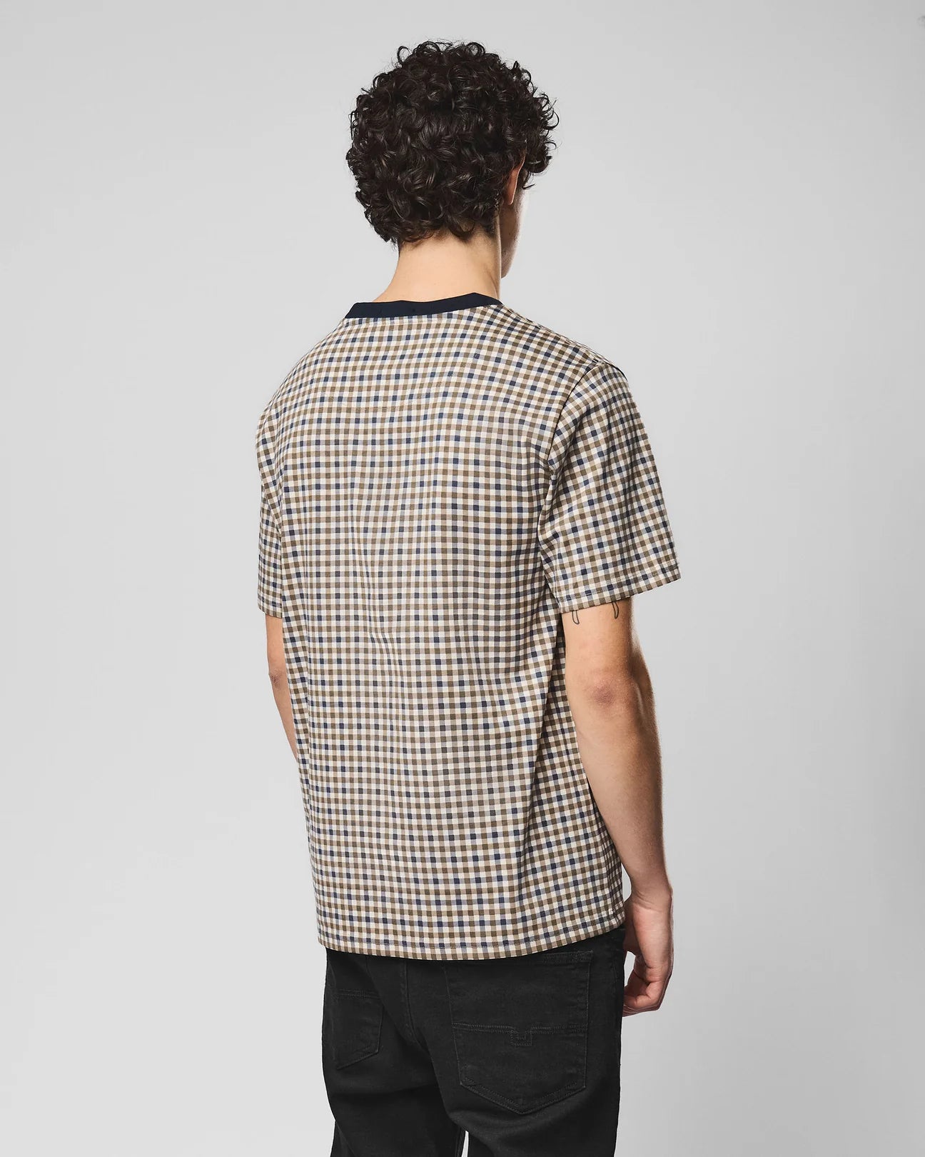 Weekend Offender Trimmer T-Shirt Mid House Check