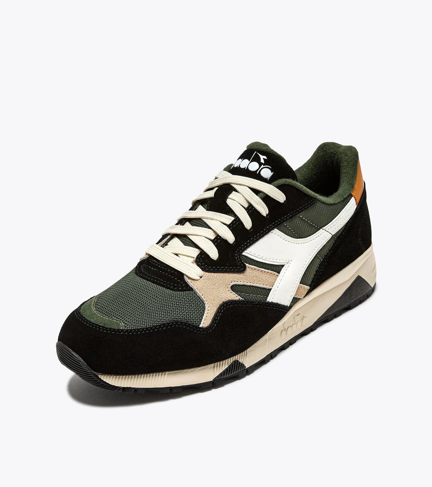 Mens Diadora Sporty sneakers N902