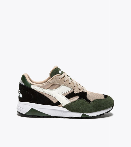 Mens Diadora Sporty sneakers N902