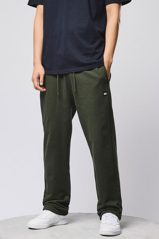 Weekend Offender Hoceima Joggers Black Forest Green