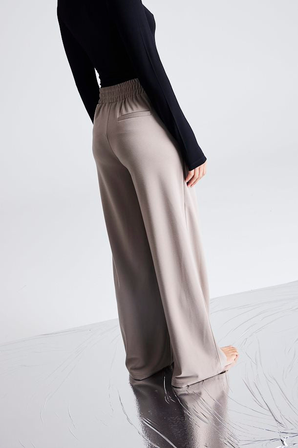 Ichi Ihkate Trousers