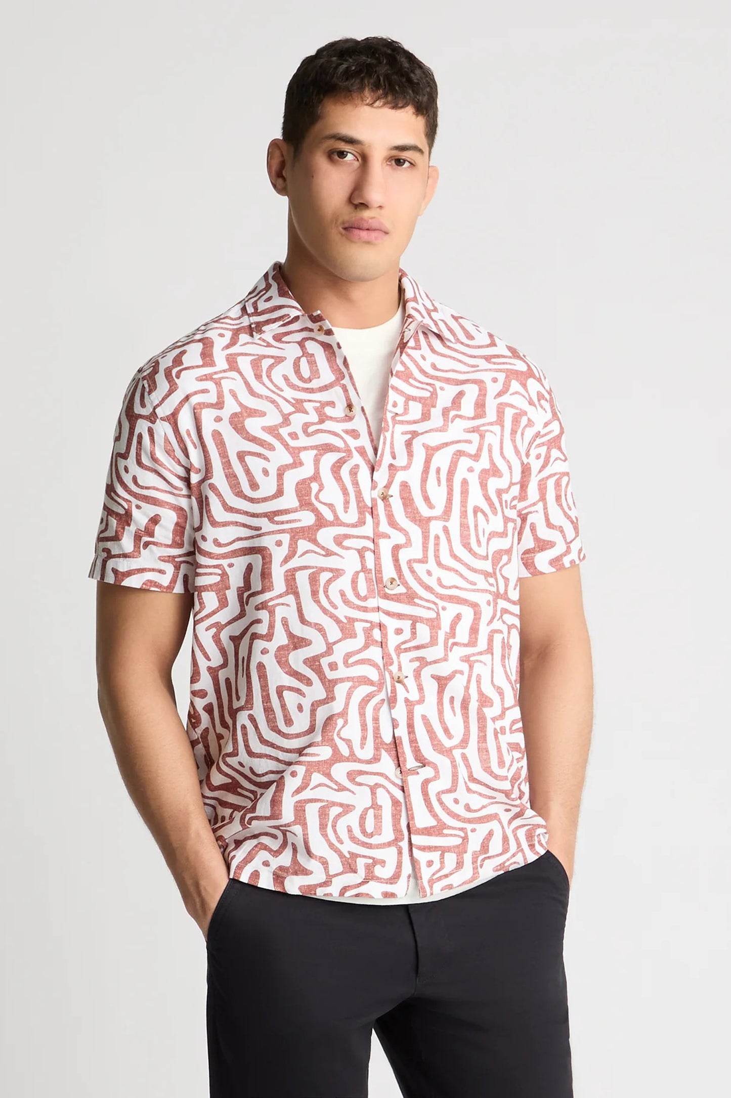 Remus Uomo Tapered Fit Cotton-Linen Print Shirt