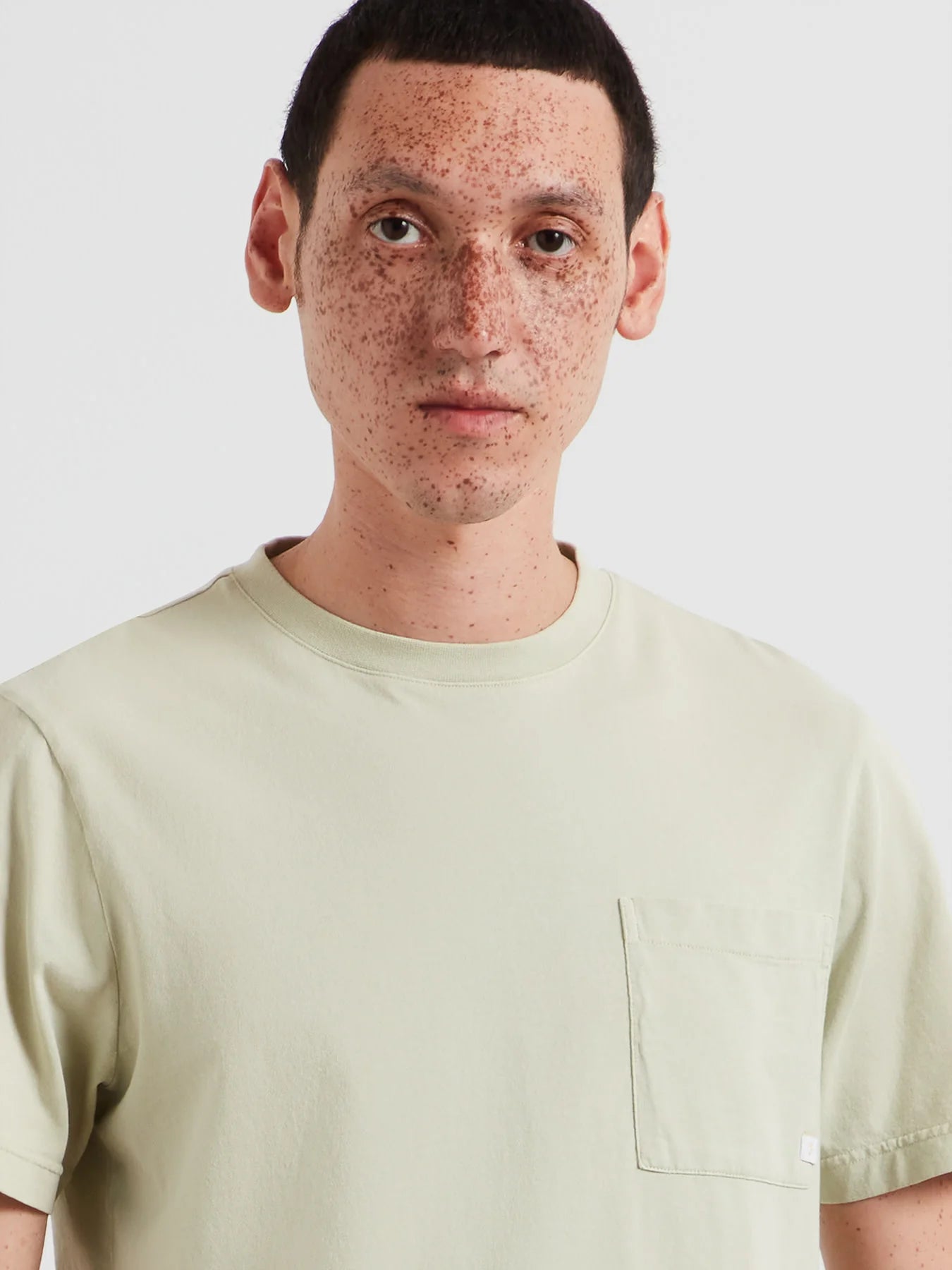 Farah Stacy Pocket T-Shirt In Green Shade