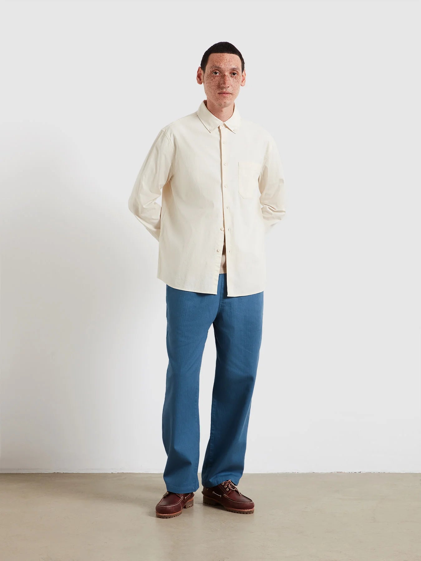 Farah Netherton Bedford Cord Shirt In Ecru
